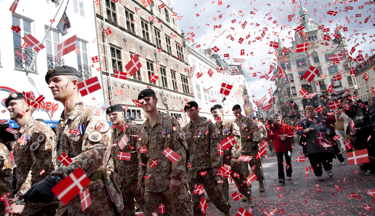 September 2012. Soldaterne fra ISAF hold 13 marcherer gennem København efter seks måneder i Afghanistan (Foto: Sara Skytte / Forsvarsgalleriet).